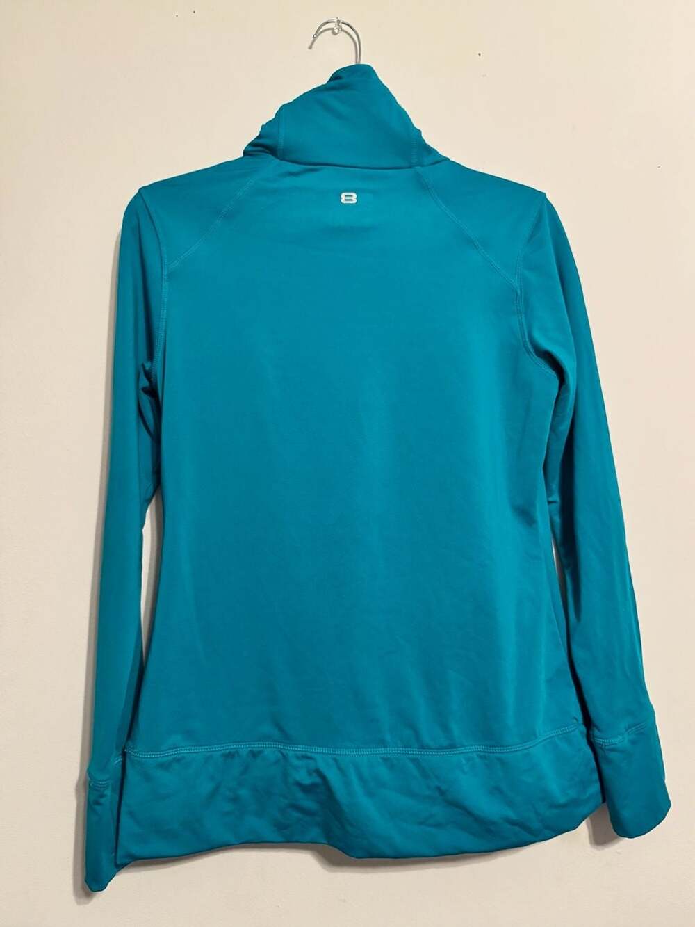 Layer 8 Performance Women's Medium Teal Cowl Neck Long Sleeve Athletic Top - Picture 2 of 4